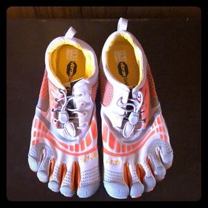 Vibram Fivefinger sneakers